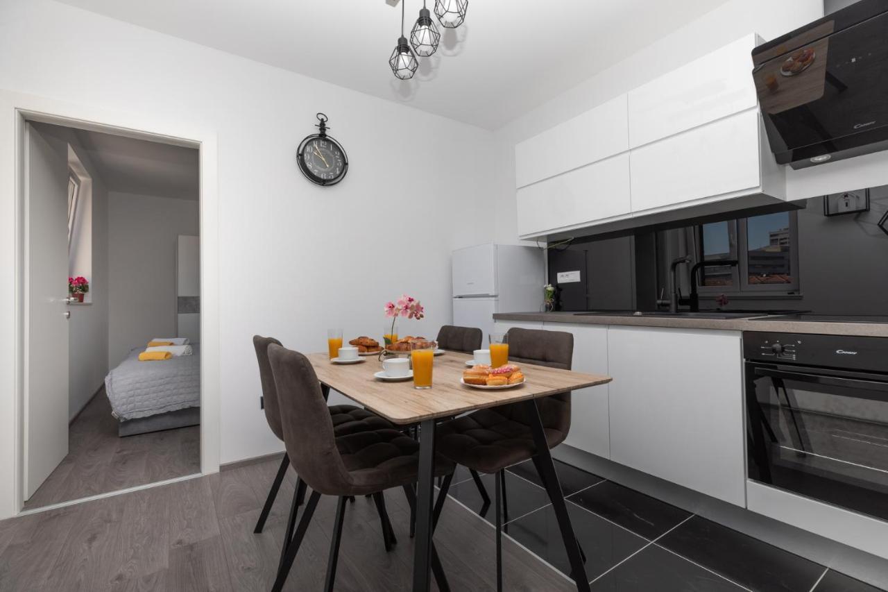 Apartment Viva Σπλιτ Εξωτερικό φωτογραφία